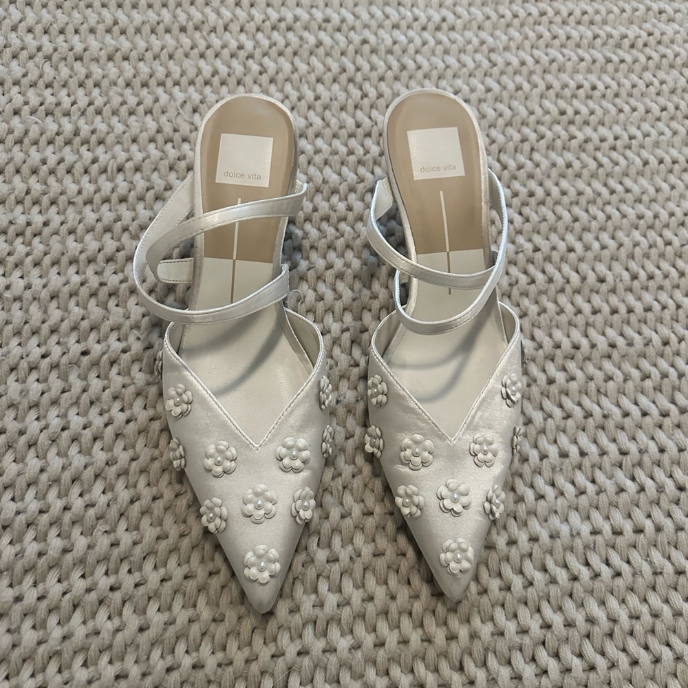 Dolce Vita Kitten Heel